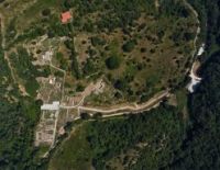 Le mura di cinta, l&rsquo;area centrale e la collina settentrionale viste dall&rsquo;alto